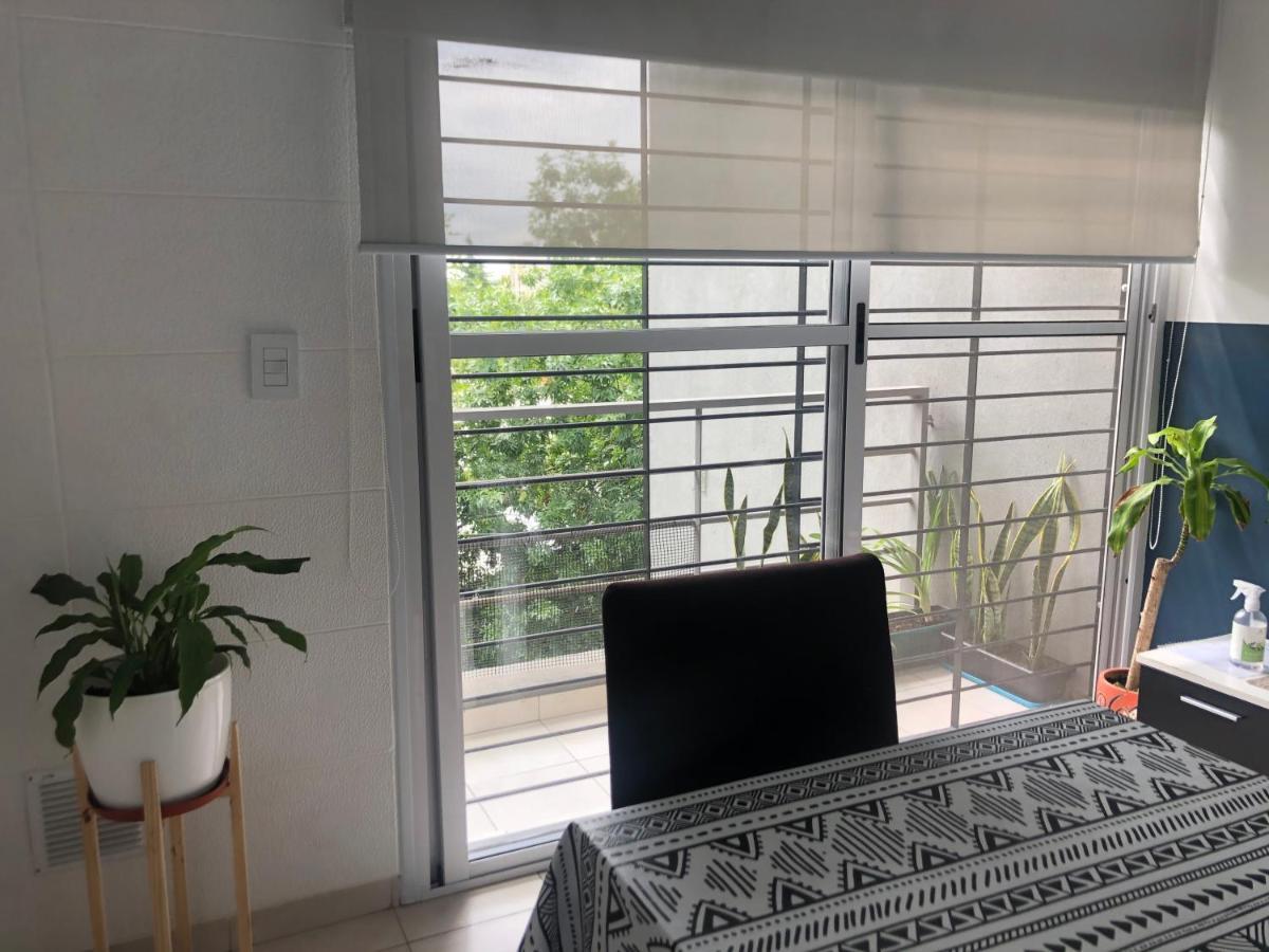 El Depto Tipo Duplex Pleno Centro Incluye Cochera Consultar Servicio De Parking Apartment Monte Grande Ngoại thất bức ảnh