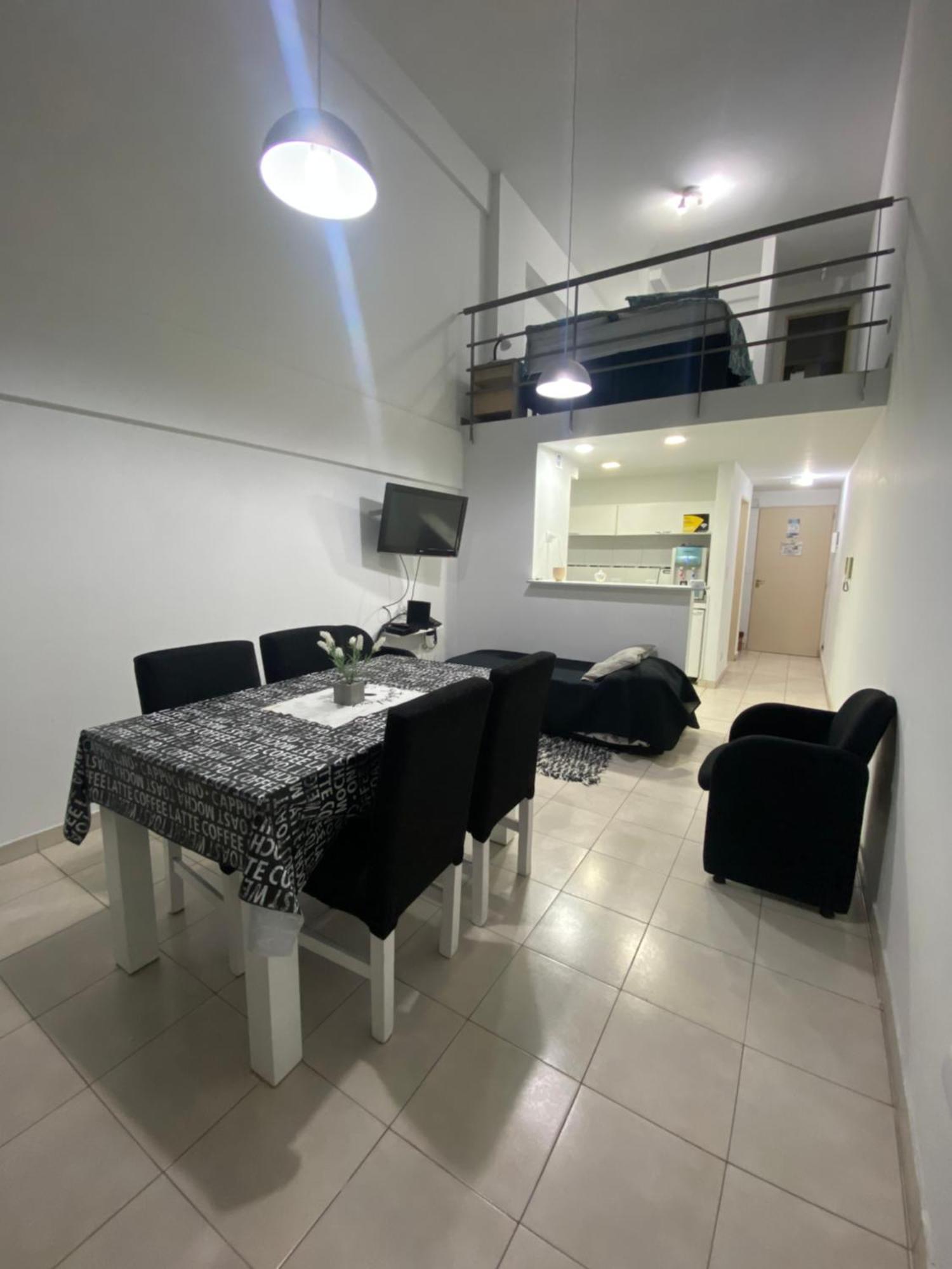 El Depto Tipo Duplex Pleno Centro Incluye Cochera Consultar Servicio De Parking Apartment Monte Grande Ngoại thất bức ảnh